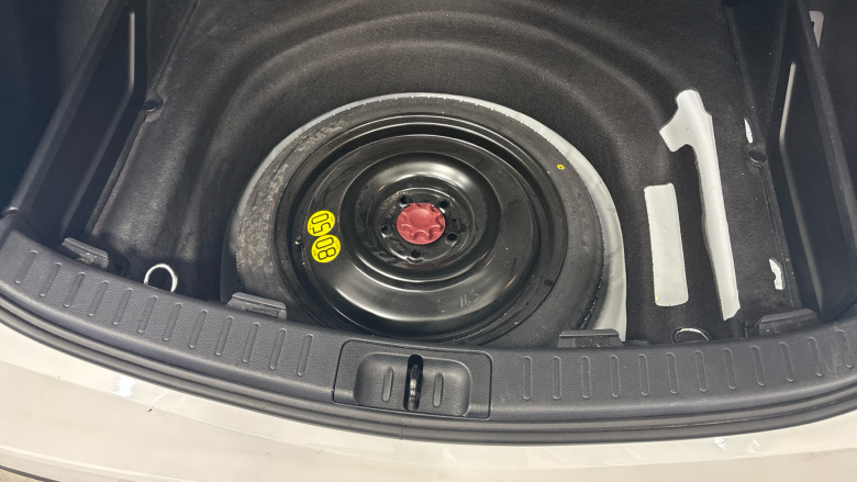 Toyota Corolla 1.8 VVT-i Hybrid Icon Tech 5dr CVT Hybrid Estate